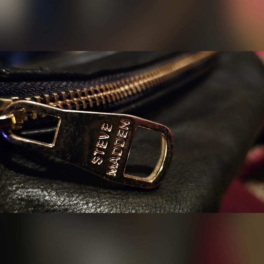 Steve Madden Brief Case Bag - Picture 8 of 12
